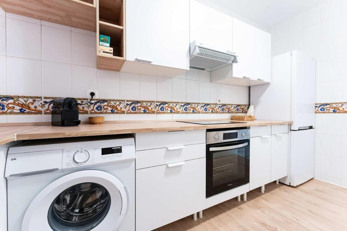 Apartmento En Con Acceso Directo A La Piscina! *