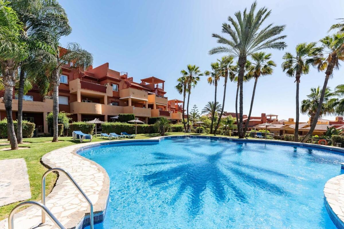 Apartment Apartmento En Con Acceso Directo A La Piscina!