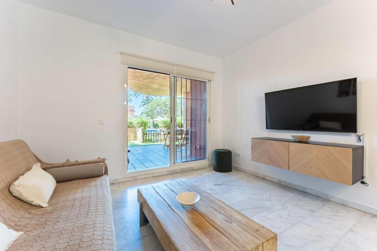 Apartmento En Con Acceso Directo A La Piscina! Apartment *